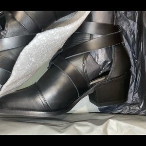 ALLSAINTS Black Leather Pointed Toe Bootie - Women’s Size 8 - NWT/NIB